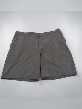 Tackle And Tides Golf Shorts Mens 42 Gray Flat Front Performance Stretch 9 In